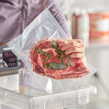 Vacuum packaging 400×550 mm 90 microns — smooth vacuum bag for steaks, fillets, vegetables