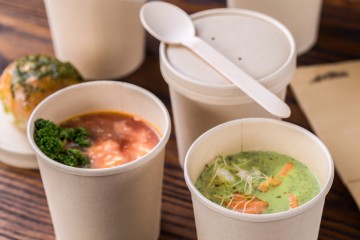 Disposable and biodegradable bamboo paper soup packaging
